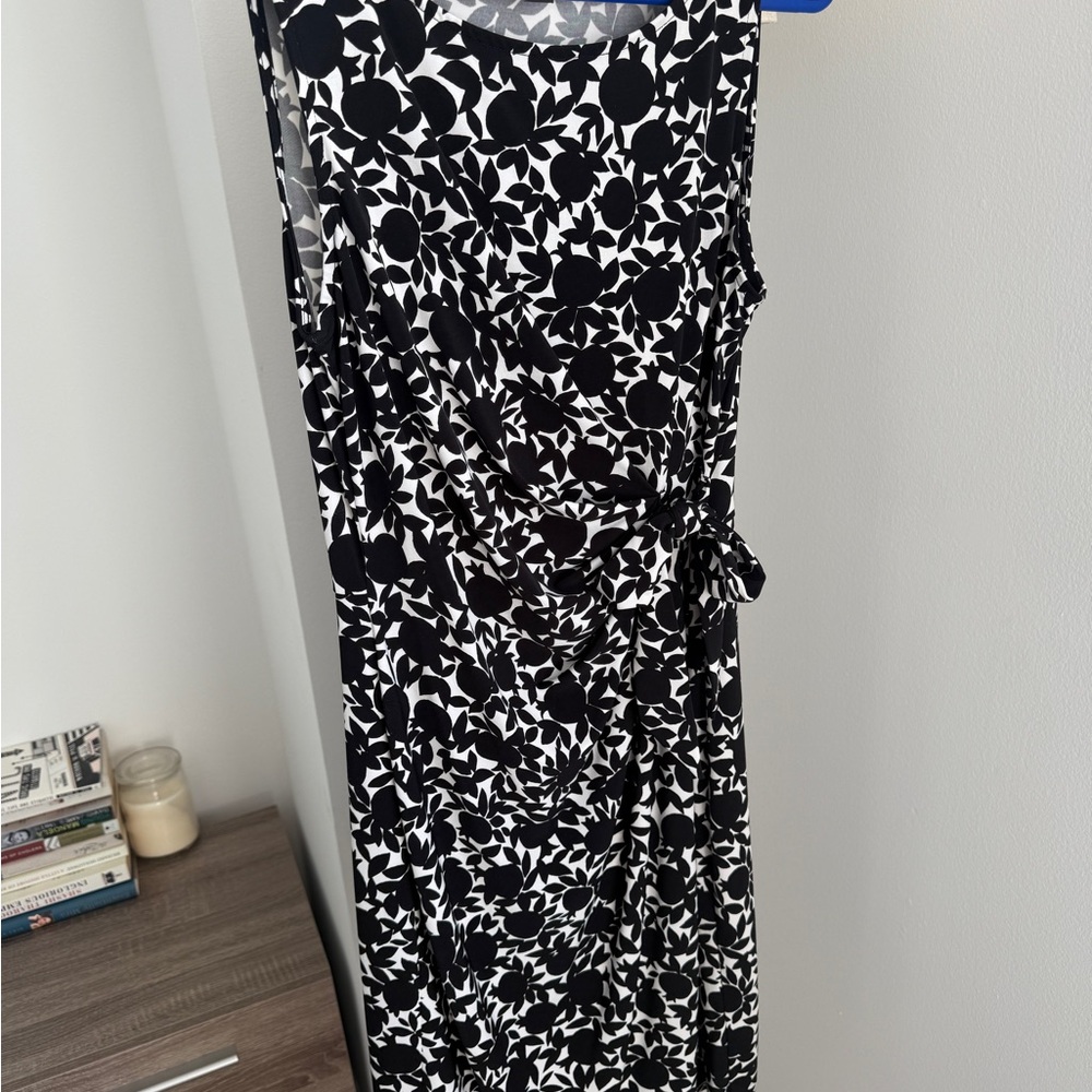 ANN TAYLOR Black and White Floral Dress, Size S